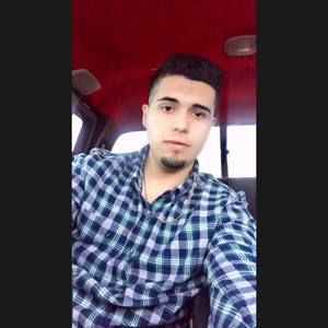 Meet your Posher, Aaron